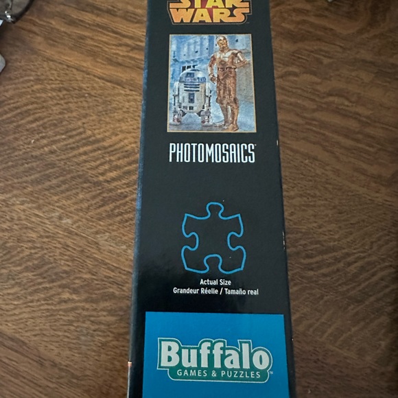 Star Wars C-3PO and R2-D2 1000 Piece Puzzle - Picture 3 of 3